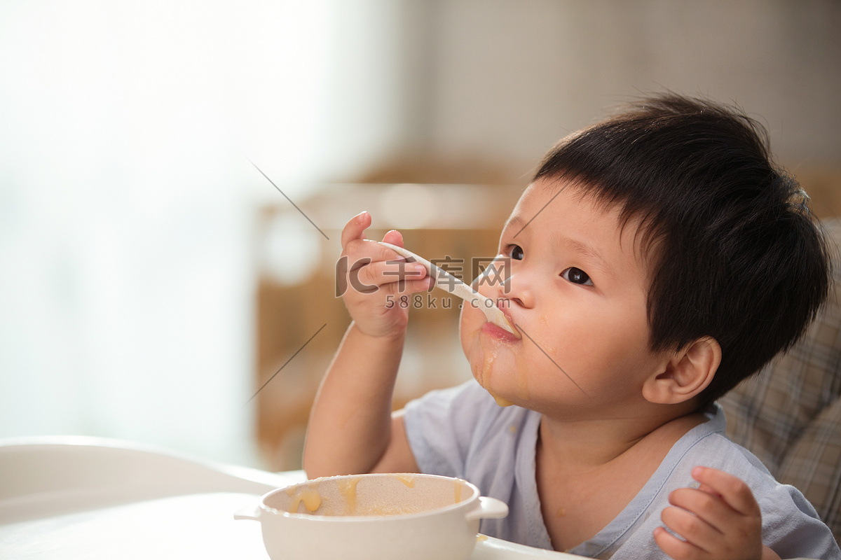 寶寶吃飯下載，新時代兒童飲食解決方案探索